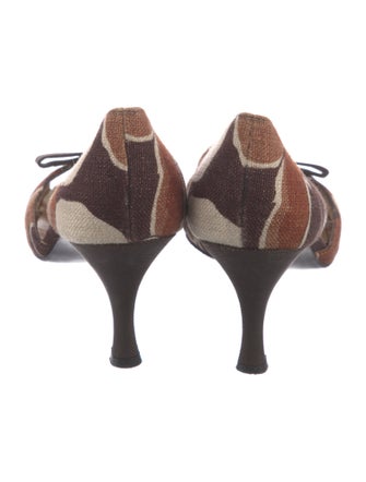 Stuart Weitzman Canvas Printed D'Orsay Pumps