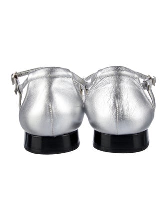 Stuart Weitzman Silver Leather Sandals