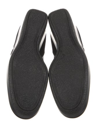 Stuart Weitzman Pumps