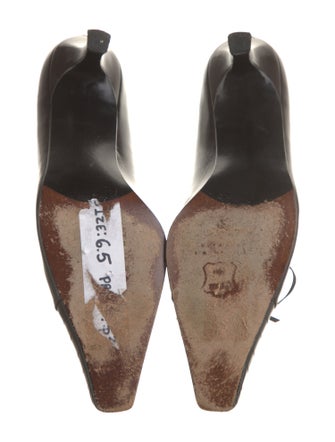 Stuart Weitzman Leather Bow Accents Pumps