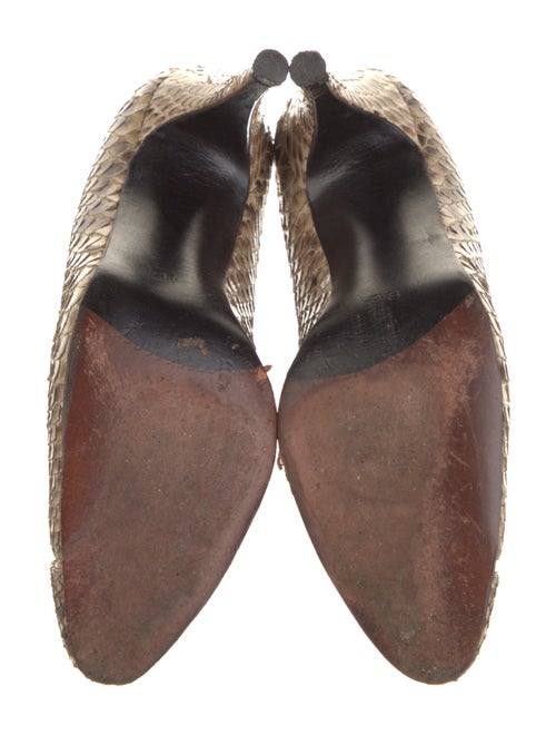 Stuart Weitzman Embossed Leather Animal Print Pumps