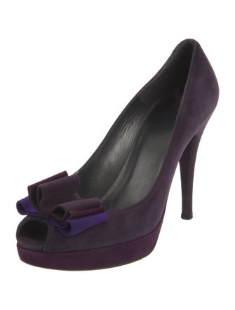 Stuart Weitzman Suede Bow Accents Pumps