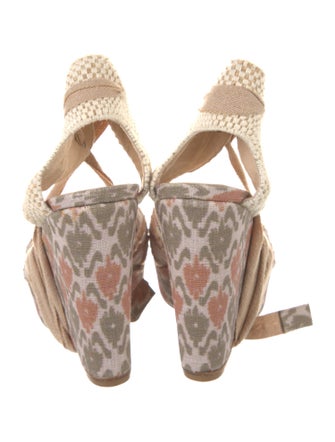 Stuart Weitzman Canvas Printed Espadrilles