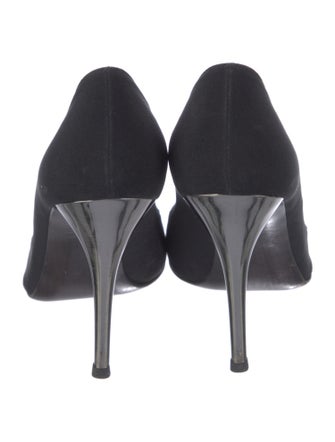 Stuart Weitzman Pumps