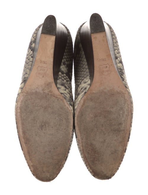 Stuart Weitzman Leather Animal Print Pumps