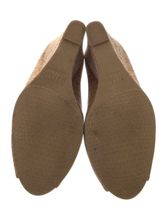 Stuart Weitzman Printed Pumps