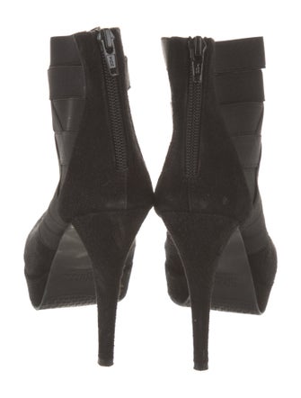 Stuart Weitzman Suede Boots