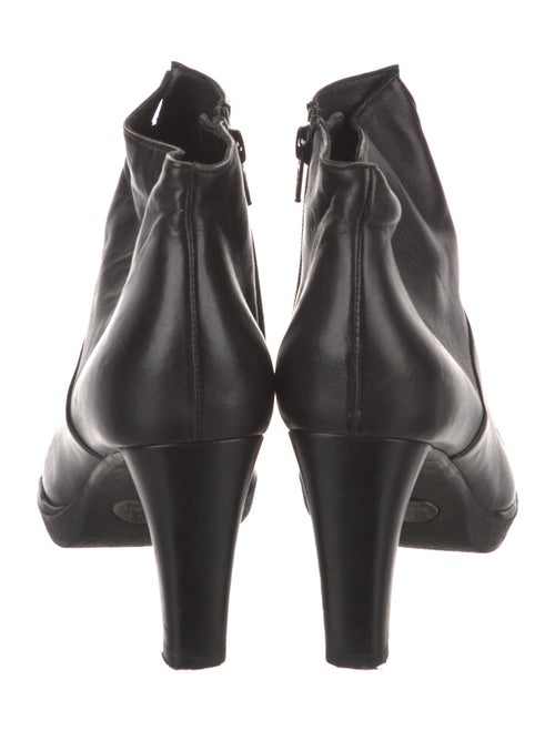 Stuart Weitzman Leather Boots