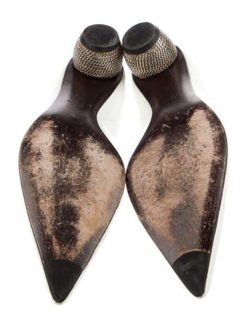 Stuart Weitzman Leather Chain-Link Accents Pumps