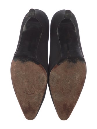 Stuart Weitzman Pumps