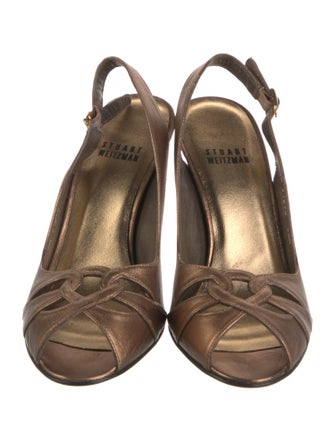 Stuart Weitzman Leather Bow Accents Slingback Sandals