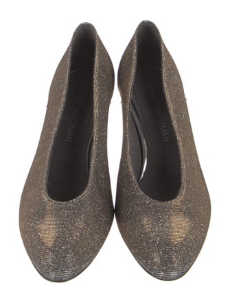 Stuart Weitzman Pumps