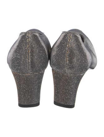 Stuart Weitzman Pumps