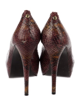 Stuart Weitzman Leather Animal Print Pumps
