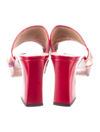 Stuart Weitzman Canvas Printed Slides