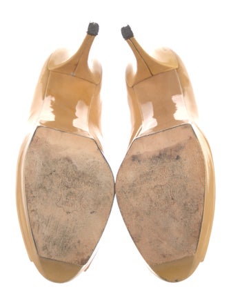 Stuart Weitzman Patent Leather Pumps