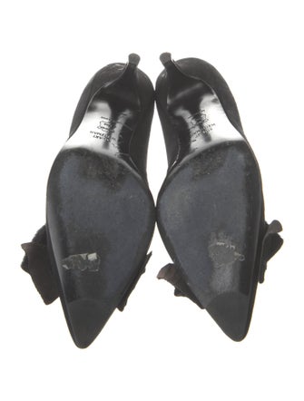 Stuart Weitzman Suede Bow Accents Pumps