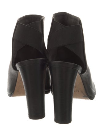 Stuart Weitzman Leather Sandals