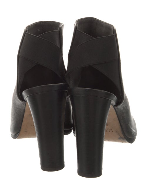 Stuart Weitzman Leather Sandals