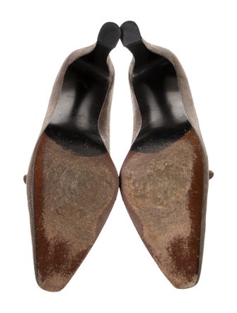 Stuart Weitzman Pumps