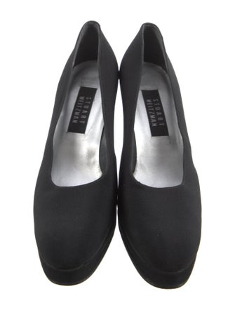 Stuart Weitzman Pumps