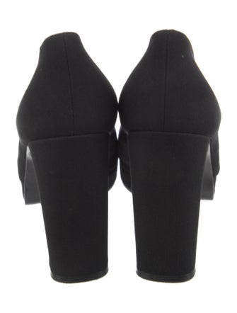 Stuart Weitzman Pumps