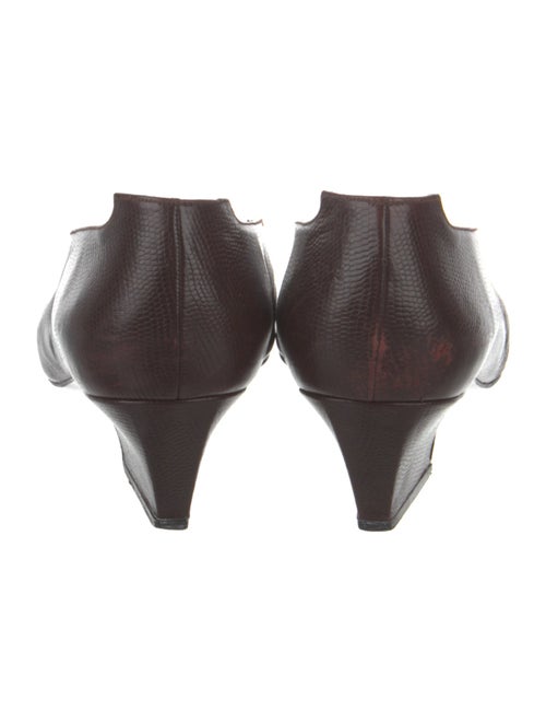 Stuart Weitzman Pumps