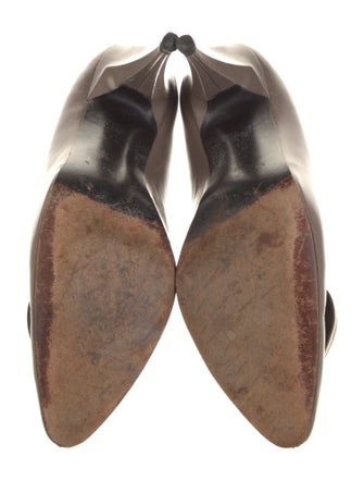 Stuart Weitzman Leather Pumps