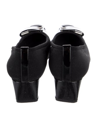 Stuart Weitzman Pumps