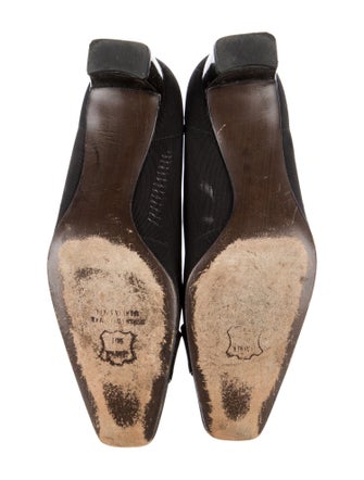 Stuart Weitzman Pumps