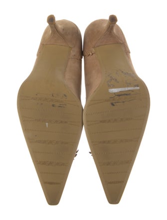 Stuart Weitzman Suede Whipstitch Trim Pumps