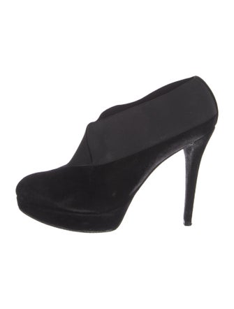 Stuart Weitzman Suede Pumps