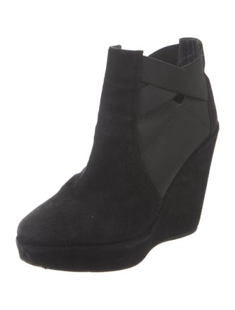 Stuart Weitzman Suede Boots