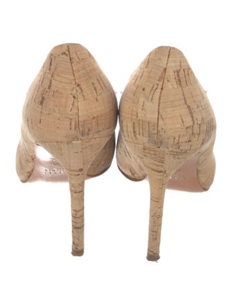 Stuart Weitzman Printed Pumps