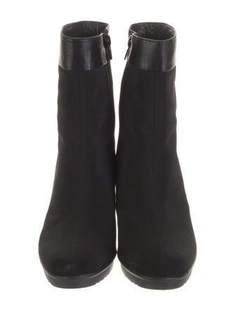 Stuart Weitzman Boots