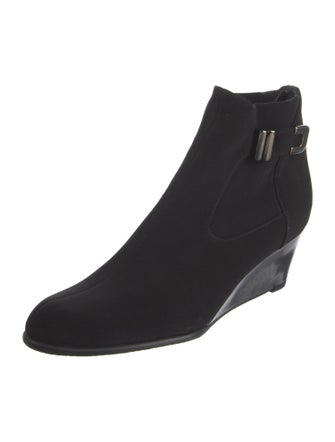 Stuart Weitzman Chelsea Boots