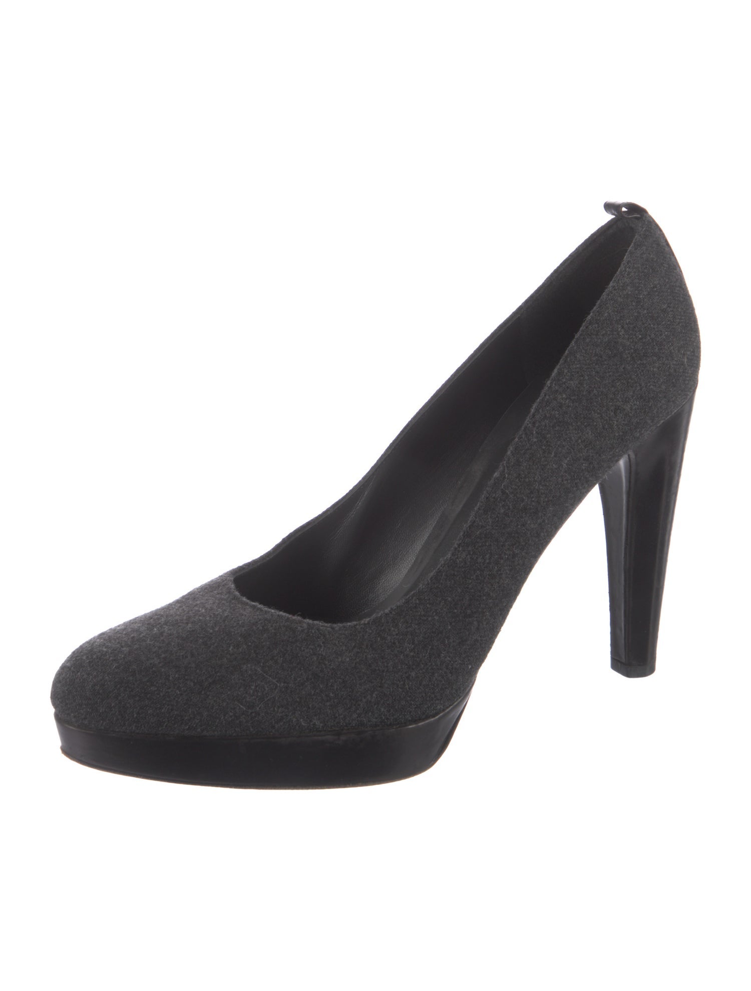 Stuart Weitzman Pumps