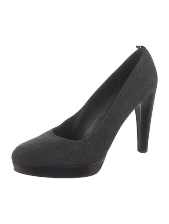 Stuart Weitzman Pumps
