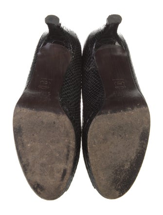 Stuart Weitzman Embossed Leather Pumps