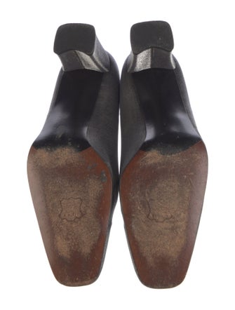 Stuart Weitzman Pumps