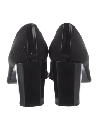 Stuart Weitzman Pumps