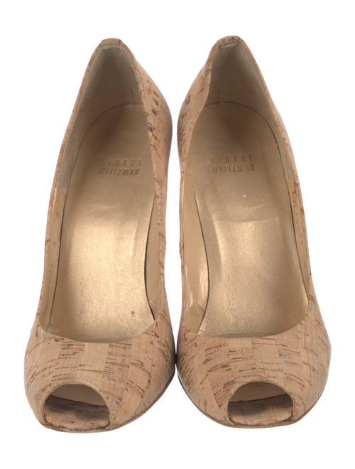 Stuart Weitzman Pumps