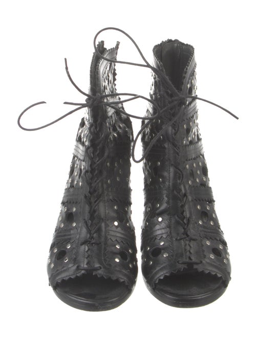 Stuart Weitzman Leather Patterned Pumps