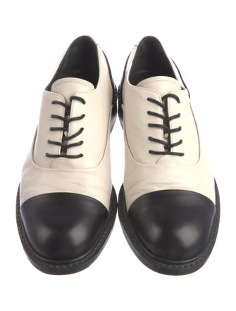 Stuart Weitzman Leather Colorblock Pattern Sneakers