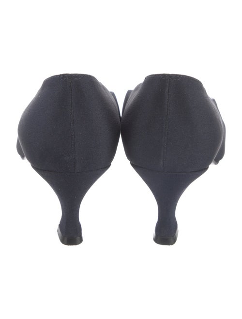 Stuart Weitzman Pumps