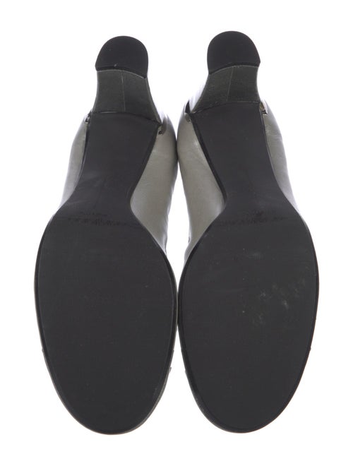 Stuart Weitzman Leather Bow Accents Pumps