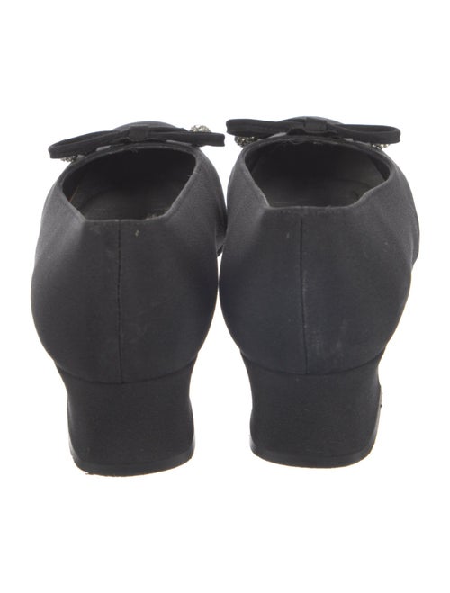 Stuart Weitzman Bow Accents Pumps