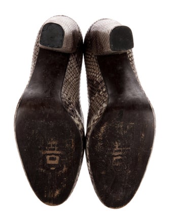 Stuart Weitzman Embossed Leather Animal Print Pumps