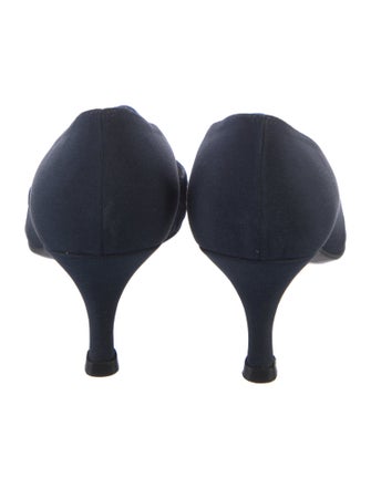 Stuart Weitzman Pumps