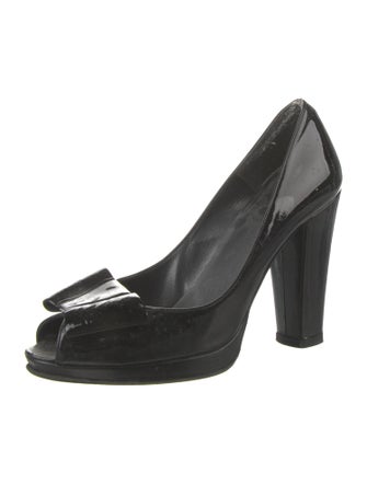 Stuart Weitzman Patent Leather Bow Accents Pumps